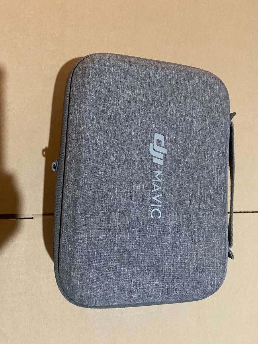 DJI MAVIC MINI DEMO*FLYMORE COMBO DRONE*3 BATTERIES*REMOTE CONTROLLER*USB CABLE*EXTRA BLADES